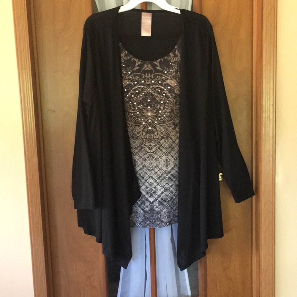 Two get top with golden brown print shell with white stone design
